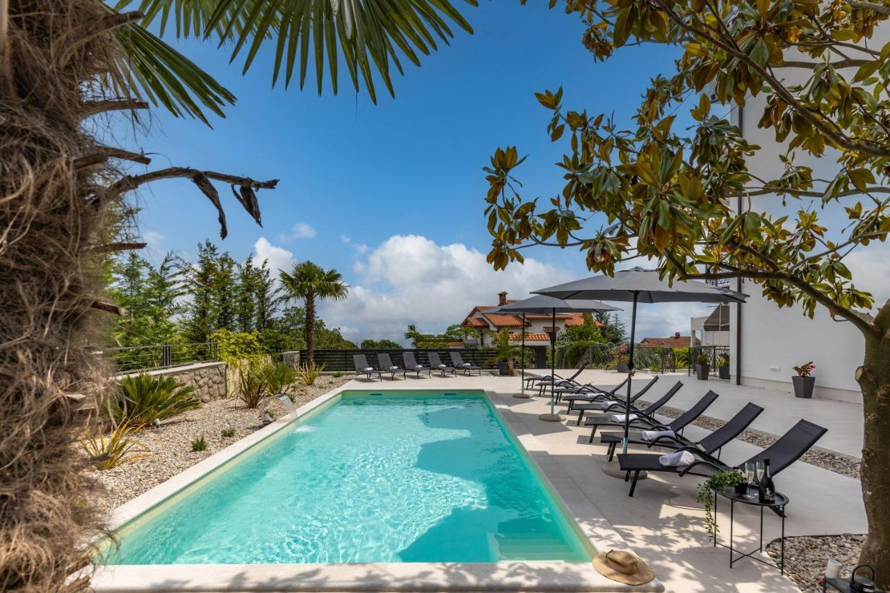 Ičići Villa Adriatic, Apartment Rebecca With Heated Swimming Pool, Sew View, Childrens Playground מראה חיצוני תמונה